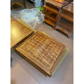 Bàn  cờ gỗ  hương  liền  tấm  hàng  dày
