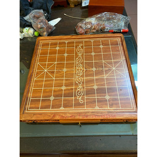 Bàn  cờ gỗ  hương  liền  tấm  hàng  dày