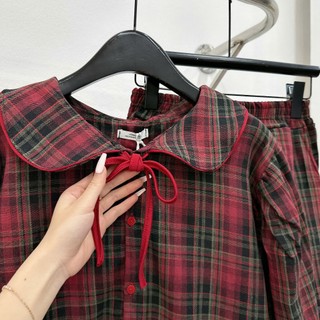 Set Bộ Đồ Pyjama Đồ Ngủ Nữ Kẻ Caro Đỏ Áo Ngắn Tay Cổ Sen Dây Nơ Viền Gấu Ren Mix Quần Sooc Đùi Viền Bèo