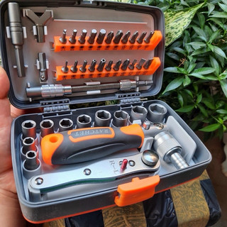 Bộ dụng cụ đa năng Đức 39 trong 1 rất tiện lợi, dễ sử dụng, đầy đủ kích thước, mang đi mọi nơi