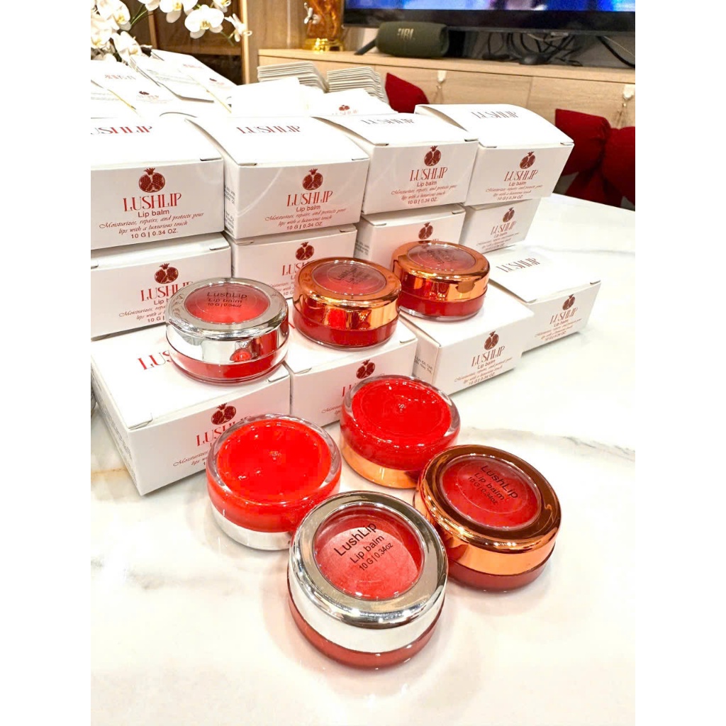 Dưỡng môi LUSHLIP VIP 2025 chiết xuất từ Lựu Đỏ, sử dụng kích màu môi