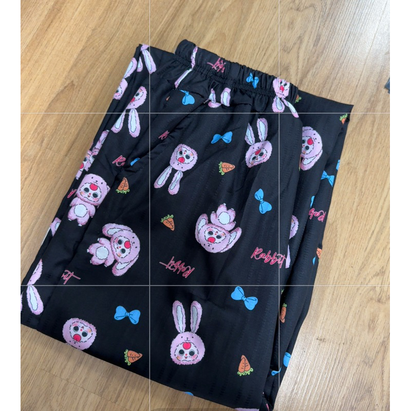 Số 30(babythree đen)
