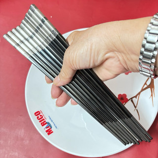 Combo 5 Đôi Đũa ĐEN PHÚC LÀNH Inox 304 Mạ Titanium - Hoa Văn Sang Trọng, Chống Trượt