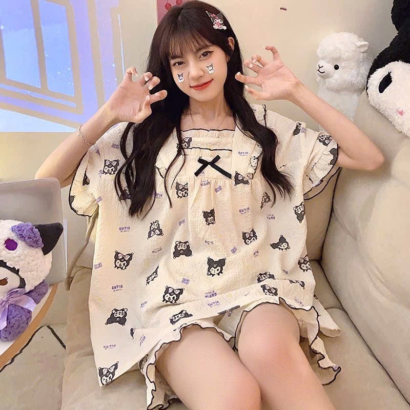 MEIQUIYI Bộ đồ nữ tay ngắn tay bèo thắt nơ hoạ tiết Sanrio/Cinnamonrol
