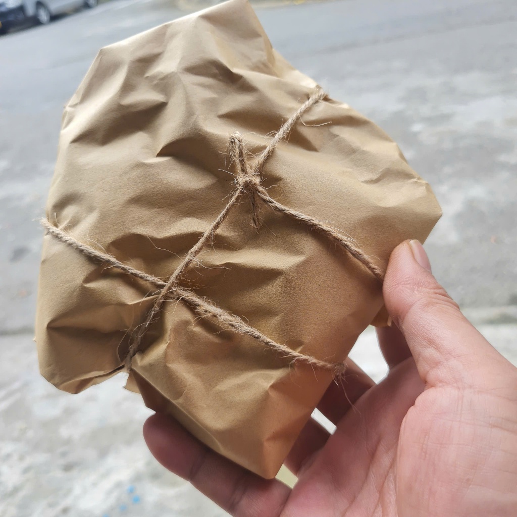 Xông trầm Local Brand may mắn thanh tẩy nhà cửa Trầm Hương Bình An