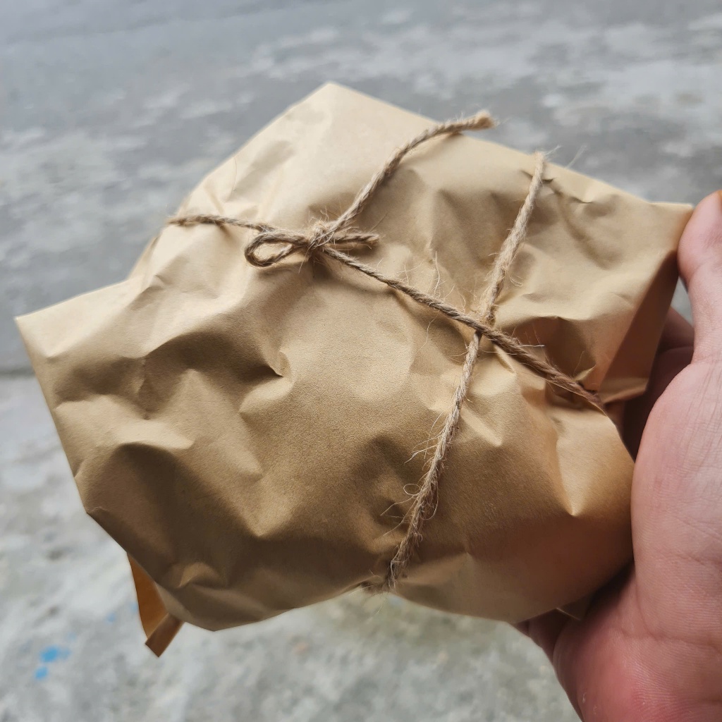 Xông trầm Local Brand may mắn thanh tẩy nhà cửa Trầm Hương Bình An