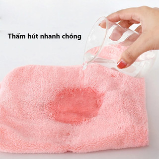 Khăn Choàng Đánh Răng Trẻ Em Lovely  – Vải Lông Siêu Mềm, Nút Bấm Chống Trượt, Giữ Áo Khô Sạch