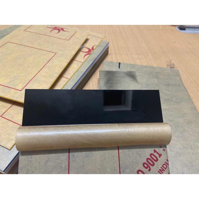 Mica đen Đài Loan dày 2mm cắt laser nhiều kích thước (MUA 10 TẶNG 1)