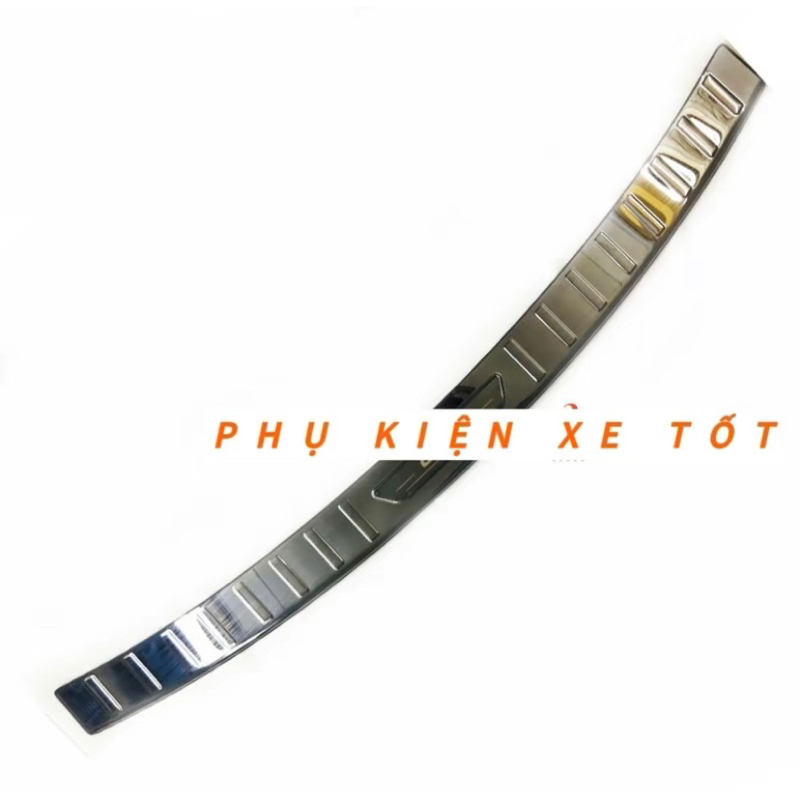 Ốp chống trầy cốp xe CX5 2018-2025 vân Titan chống rỉ hàng cao cấp