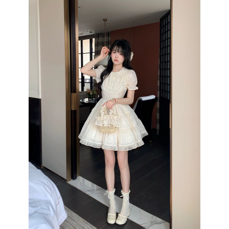 Đầm xoè công chúa cổ tròn phối ren tay bồng ba tâng xoè xinh xắn dự tiệc chụp ảnh sinh nhật -[TLV23] MeME Boutique
