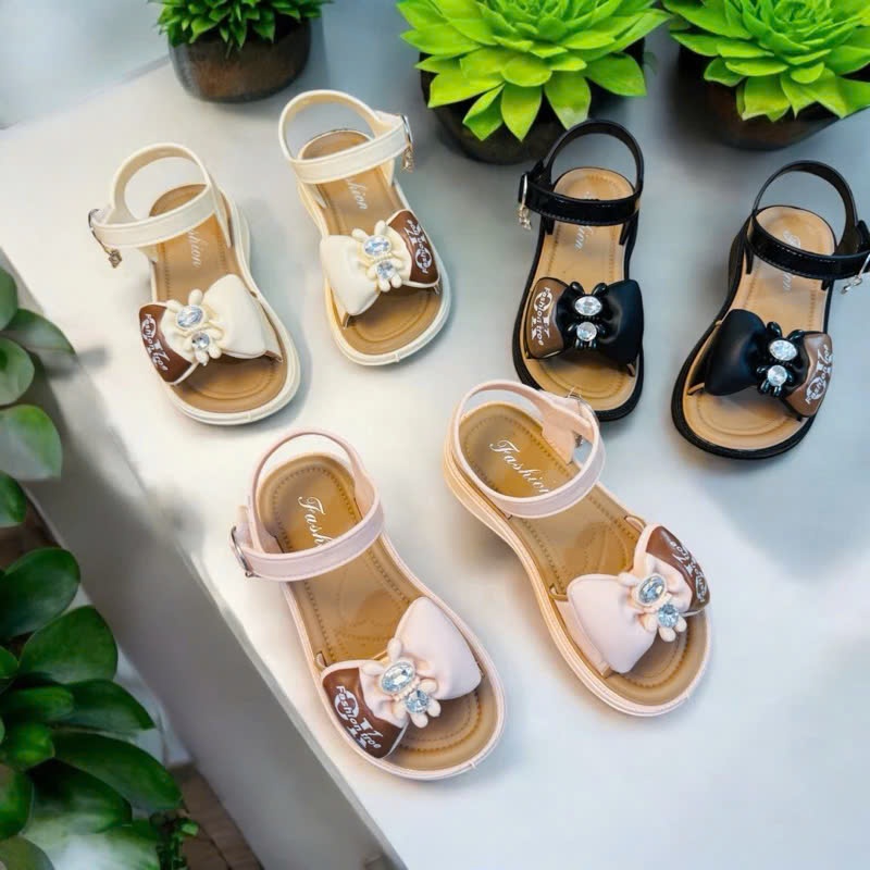 Giày quai dán thời trang cho bé gái hình nơ gấu kèm charm siêu dễ thương, hàng cao cấp chống trơn