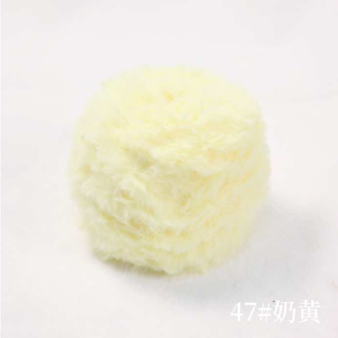 47 - Vàng nhạt