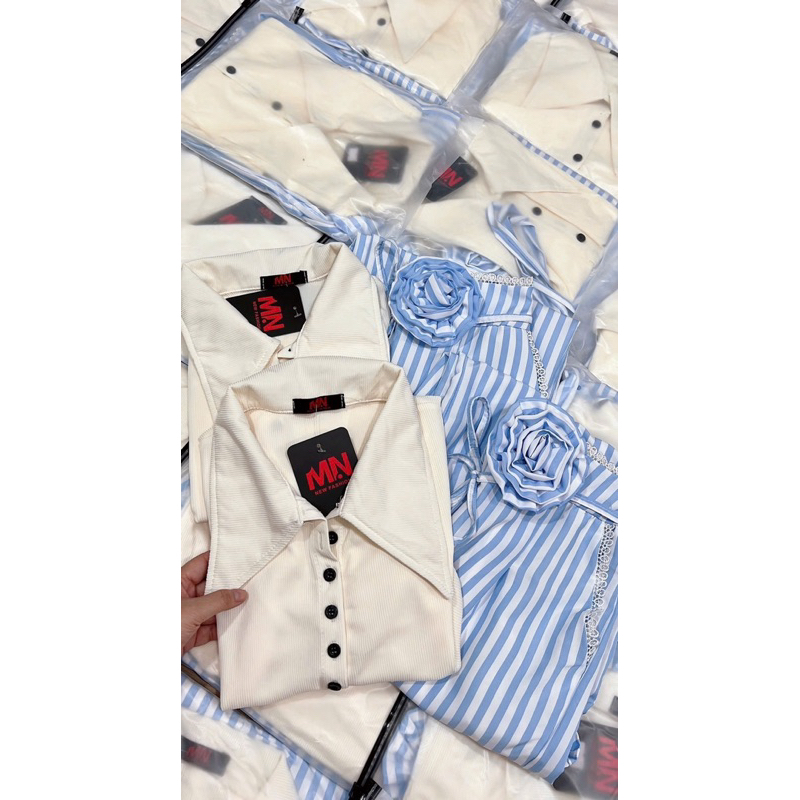 L333- sét bộ áo kiểu thun tăm đính nút cổ bẻ croptop mix quần sọc suông dài (38-55kg)