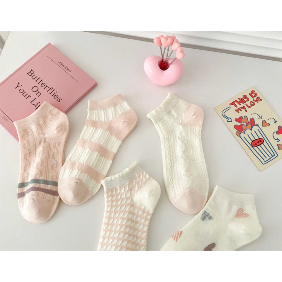 Vớ Tất cotton Nữ cổ thấp trái tim phong cách trẻ trung và năng động.