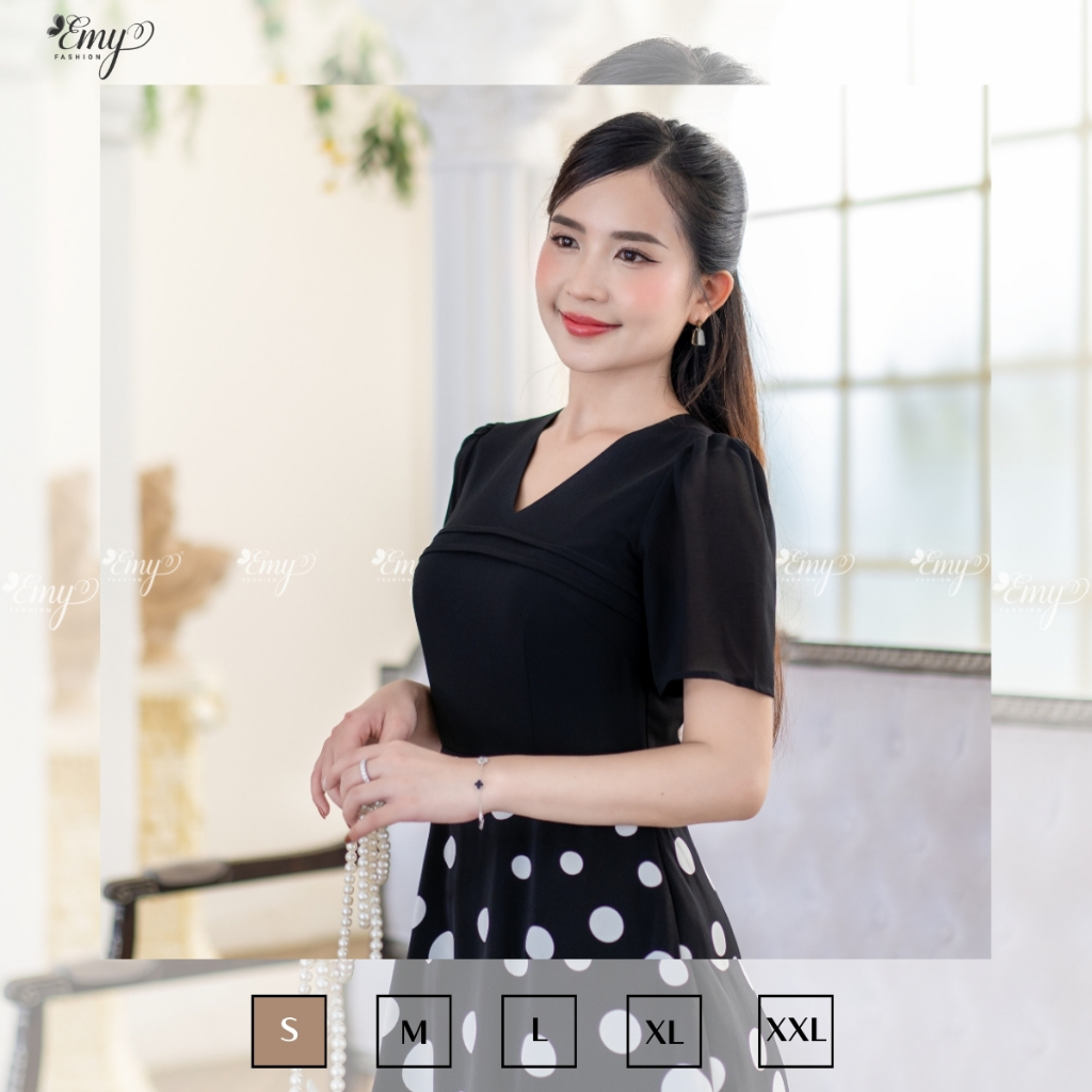 Ảnh Đầm Thiết Kế EMY Cao Cấp Thanh Lịch Sang Trọng EM7527 Dáng Xoè Công Sở Chấm Bi Trắng Cổ Chữ V Có Túi 3
