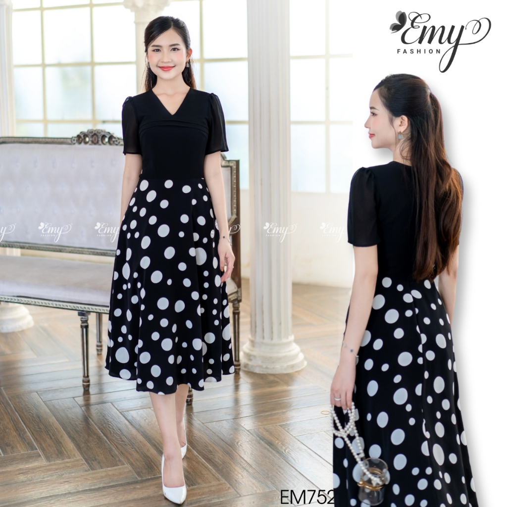 Ảnh Đầm Thiết Kế EMY Cao Cấp Thanh Lịch Sang Trọng EM7527 Dáng Xoè Công Sở Chấm Bi Trắng Cổ Chữ V Có Túi 1