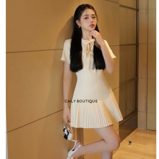 “Julee dress” Váy tay ngắn thiết kế thắt nơ ngực sang chảnh , Đầm ngắn xoè thiết kế chân dập ly basic sang chảnh