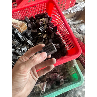 Cao su giảm chấn cho chống đứng xe máy