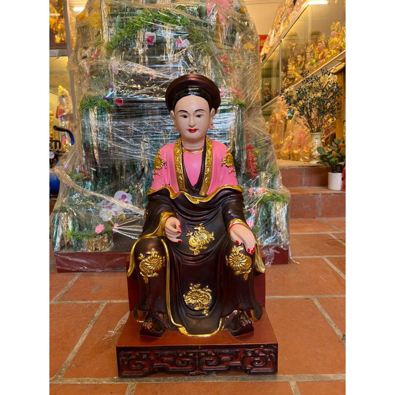 Tượng cô Chín, cô Bơ ngồi song thất