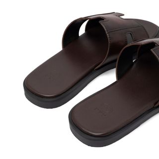 Dép da bò nam FTT Leather quai ngang chữ H màu nâu dáng trơn đế cao cấp bền, nhẹ, độ bám tốt D10541