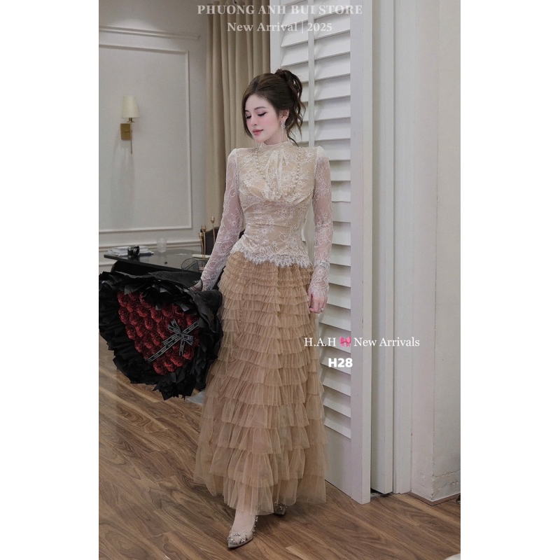 Áo ren dài tay tiểu thư mặc lên xinh lắm luôn A02