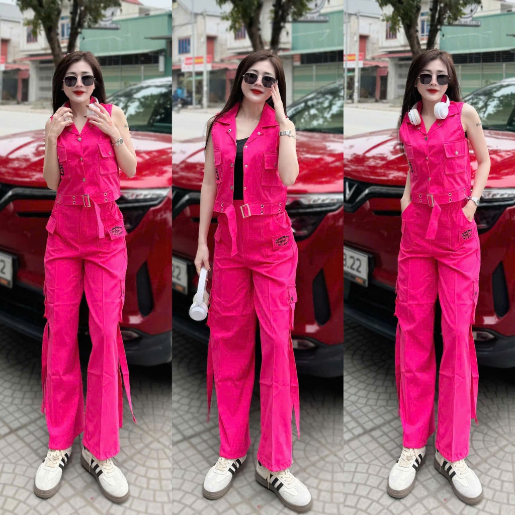 Bộ thể thao nữ gồm quần Jogger túi hộp ống rộng áo Gile cổ bẻ,in số 23, chất liệu kaki mềm.