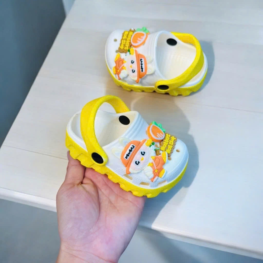 Dép sục thời trang hình labubu viền màu dễ thương mềm êm chân cho bé gái bé trai