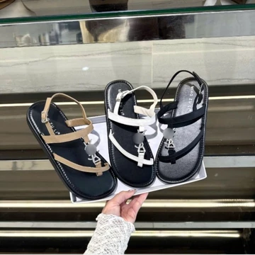 Sandal quai hậu xỏ ngón đính đá cao cấp xăng đan đế bệt quai da quai đá xỏ ngón Y,S da mềm