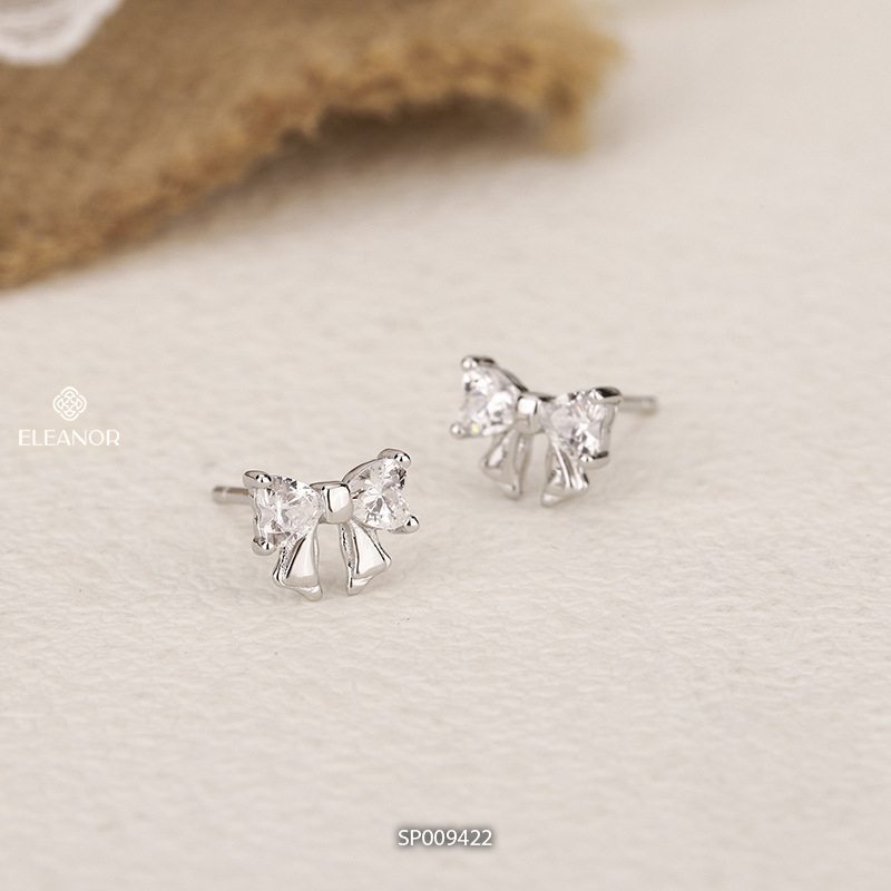 Bông tai nữ chuôi bạc 925 Eleanor Accessories hình nơ đính đá phụ kiện trang sức khuyên tai 9422