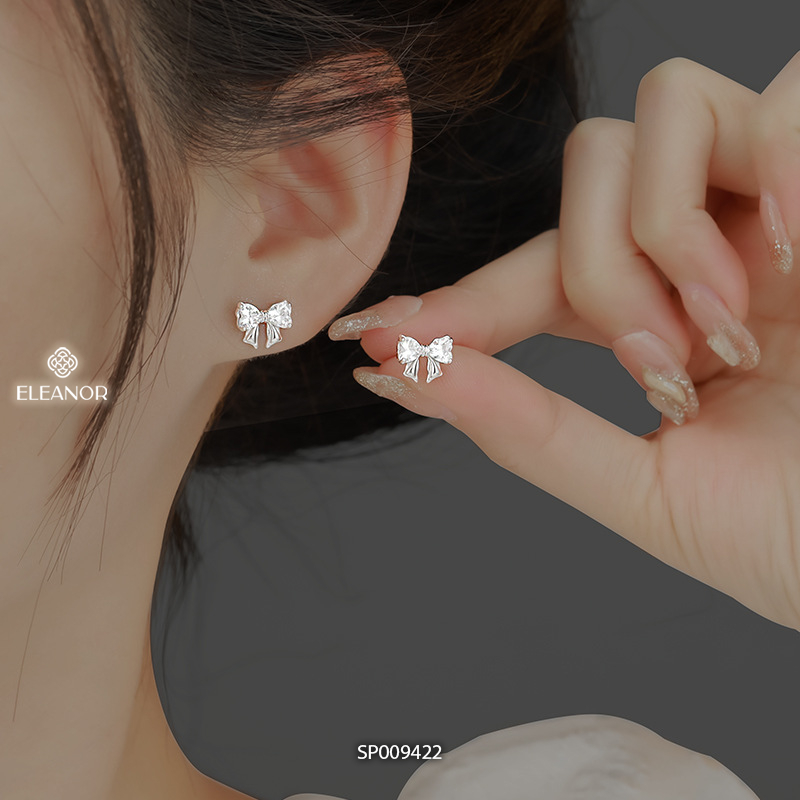 Bông tai nữ chuôi bạc 925 Eleanor Accessories hình nơ đính đá phụ kiện trang sức khuyên tai 9422