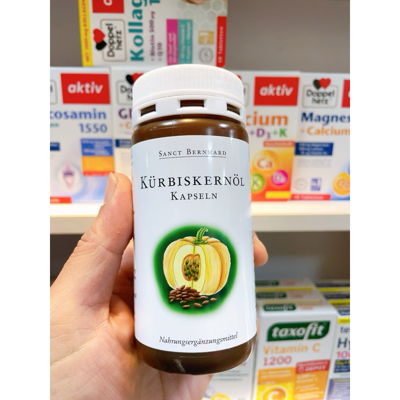 Lesli Manning yalangoch fotosuratlari