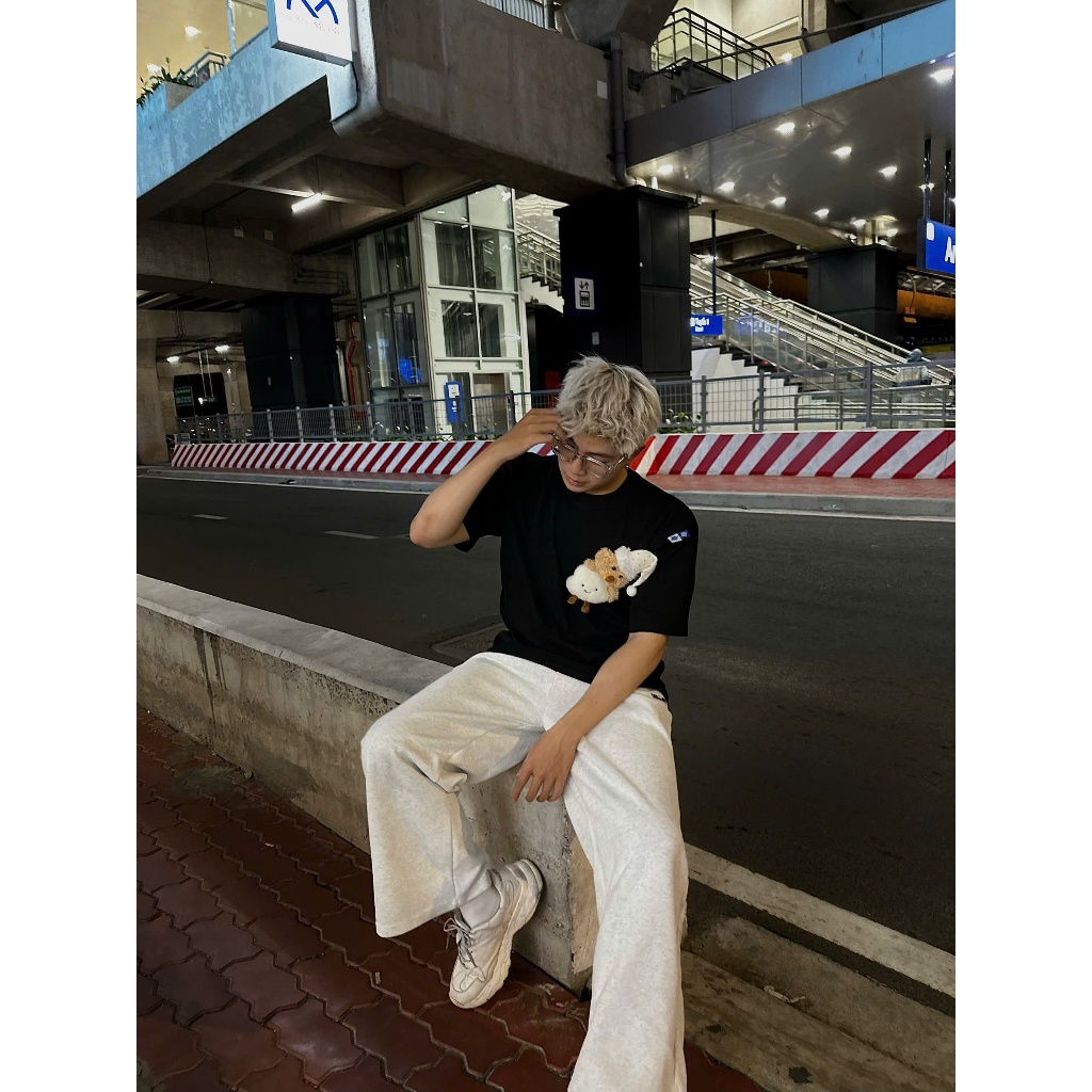 Ảnh Áo thun FIDE JoyBear unisex form rộng đính gấu local brand cổ tròn oversize - AT154 (Tặng gấu) 3