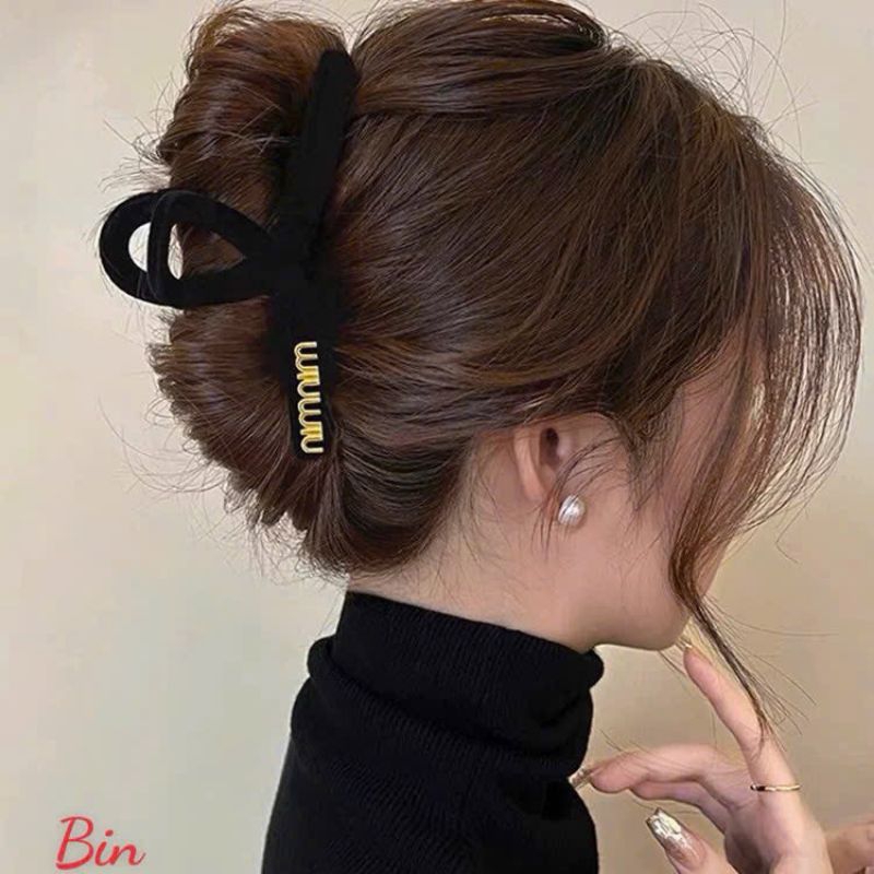 kẹp tóc tone đỏ đen