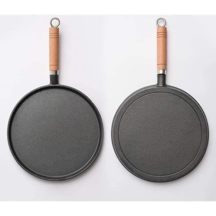CHẢO GANG ĐÁY PHẲNG CÁN GỖ SIZE 20CM-26CM SIÊU TIỆN LỢI