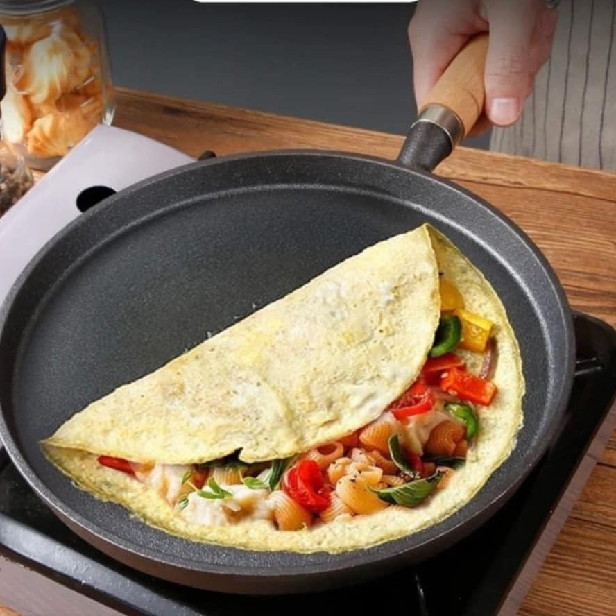 CHẢO GANG ĐÁY PHẲNG CÁN GỖ SIZE 20CM-26CM SIÊU TIỆN LỢI