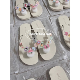 Dép tông xỏ ngón nữ NGATODER bản quai trong 5 màu gắn mix các hình charm trong