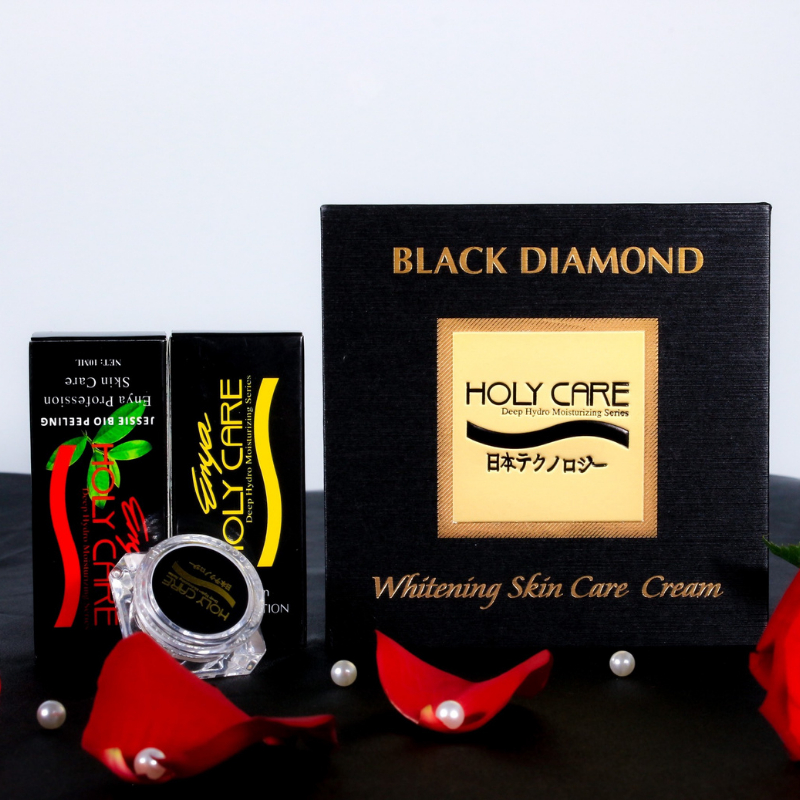 Kem dưỡng trắng da Đài loan cao cấp Holy Care Black Diamond 25G