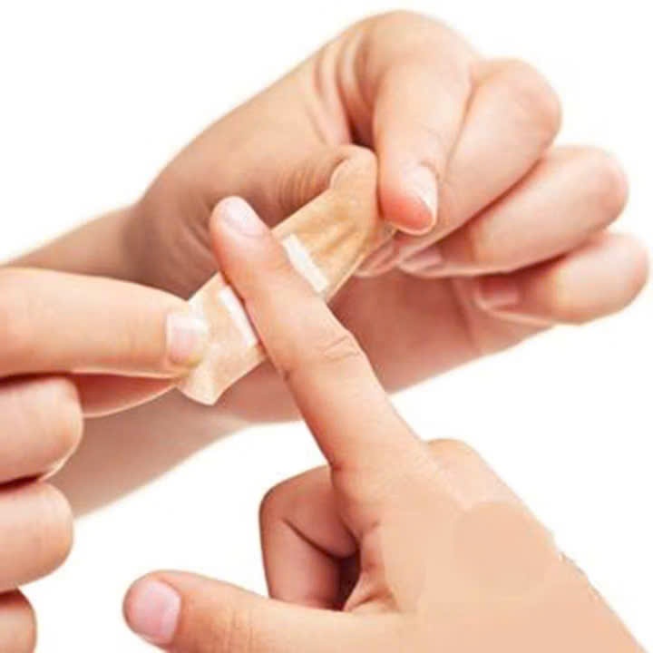BĂNG GẠC Y TẾ LOẠI TO 100 MIẾNG , Hộp Băng Gâu Tiện Dụng - Miếng Dán,Băng Gâu An Toàn Mọi Lứa Tuổi