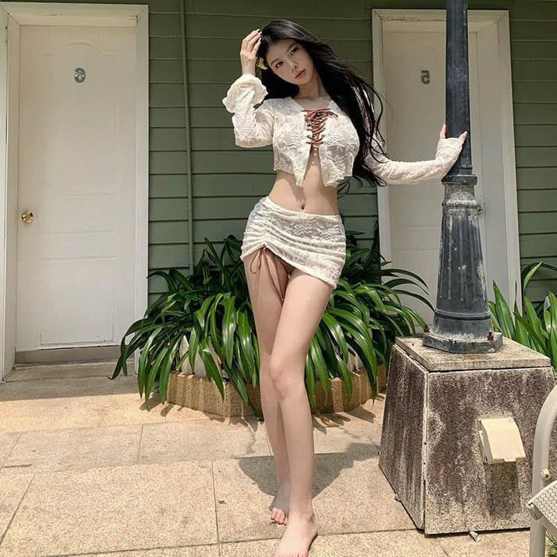 Ms 092 Bikini đồ bơi biển bốn chi tiết áo có mút áo KHOÁC ĐAN DÂY phối váy rút dây sẵn chip sang xịn