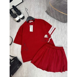 Set Bộ Đồ Nữ Umi Xốp TB 2 Cún Áo Phông Ngắn Tay Cổ V Tim Phối Sọc Mix Chân Váy Xếp Ly Freesize
