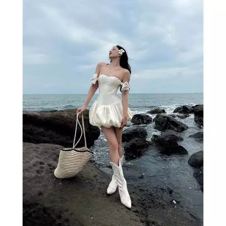 Váy cúp ngực dáng bí đính nơ, Đầm Corset đi biển bồng bềnh có mút ngực HV405