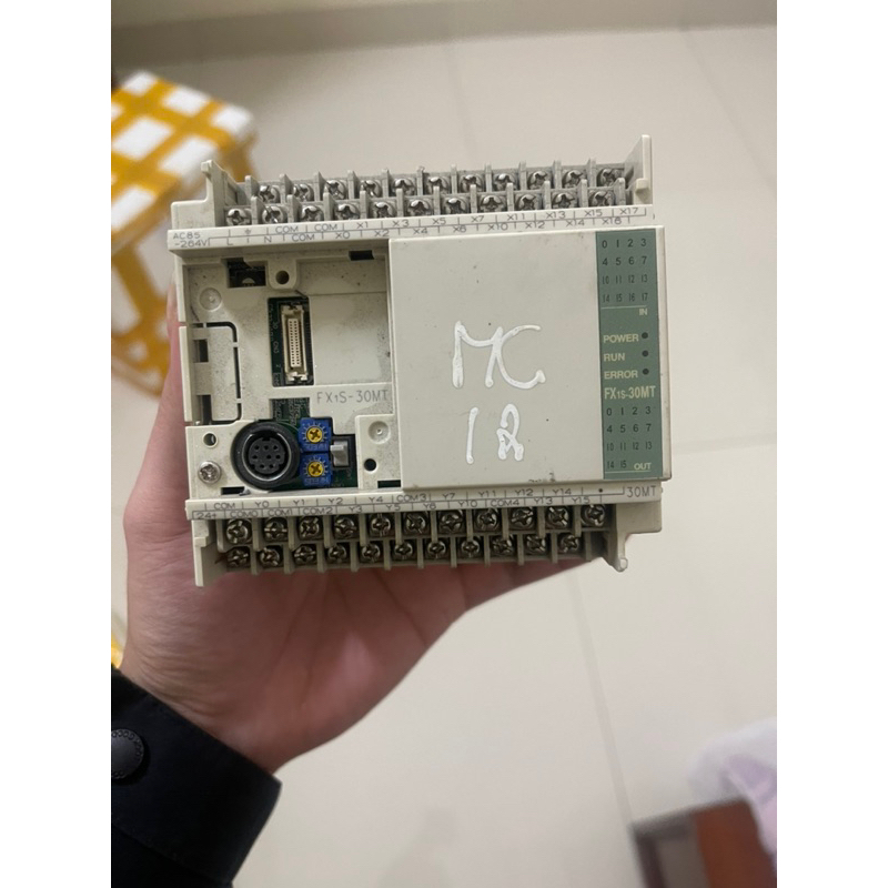 PLC Mitsubishi FX1S-30MT-001 FX1S 30MR (16 In / 14 Out Transistor