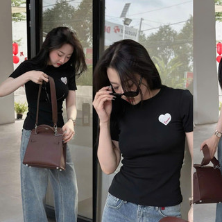 Áo Phông Nữ Cổ Tròn ÔM BODY Thuê Tim Viền Nổi