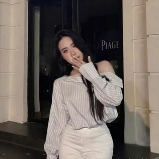 Áo Sơ Mi kẻ Nữ Dáng Lệch Vai Phối Đồ Siêu Đẹp