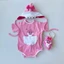 Set body cá mập hồng tặng kèm mũ và túi đeo chéo, tất hồng cho bé trai gái cover Hàn Quốc 3-13kg
