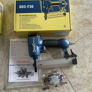 Máy bắn đinh thẳng Dongcheng D03-F30 chính hãng