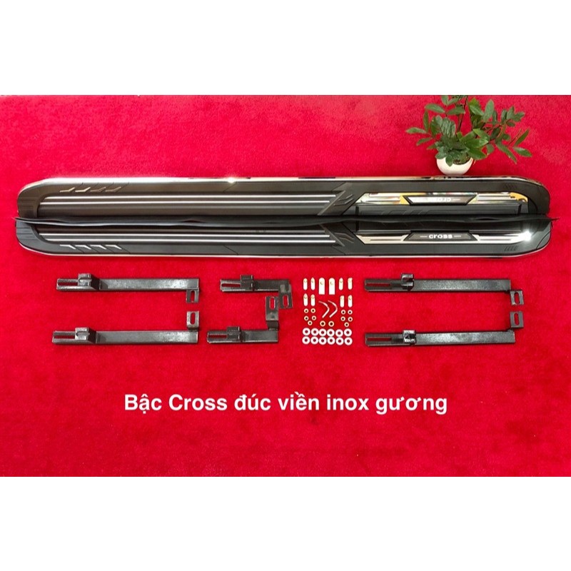 Bậc lên xuống xe Toyota Cross 2020-2024, Bậc bệ lên xuống các mẫu cao cấp mới nhất cho Toyota Cross