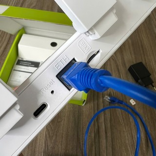 Bộ phát wifi từ sim 4G, Cục phát wifi 4G R611C tích hợp wifi 6 khỏe và chạy 24/24