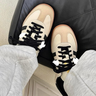 Giày thể thao bigsize nam nữ màu be đen cổ thấp đế bằng , sneaker thời trang cao cấp