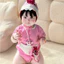 Set body cá mập hồng tặng kèm mũ và túi đeo chéo, tất hồng cho bé trai gái cover Hàn Quốc 3-13kg